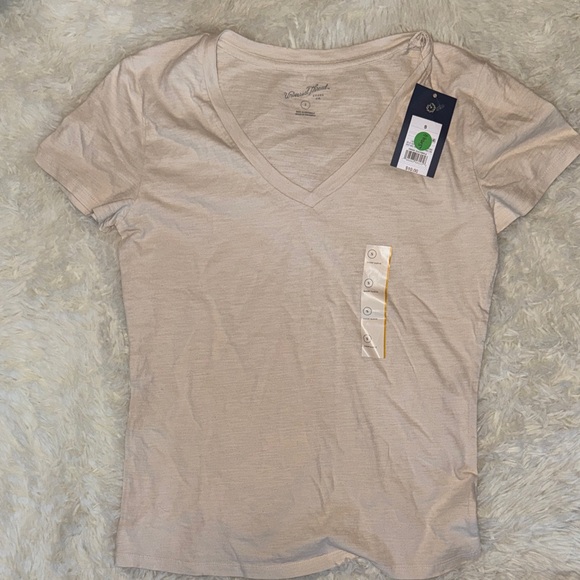 Universal Thread Beige V-Neck Tee - Picture 1 of 3